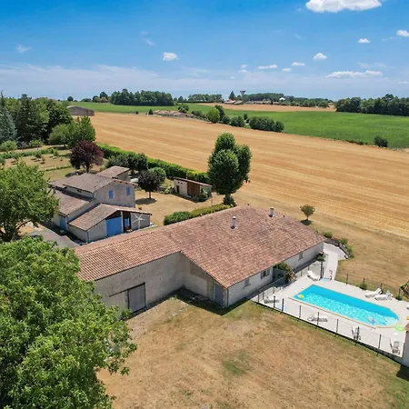 Villa So Chez Penet 16 - Piscine Exterieure - Volley - 1h De Bordeaux - 30p Berneuil (Charente)